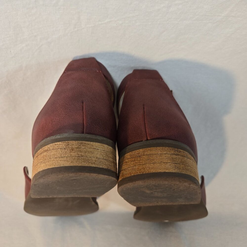 JOURNEE COLLECTION LORETA Wine Vegan Leather Ankle Strap Loafer Flat Shoe Size 8 - Picture 11 of 16